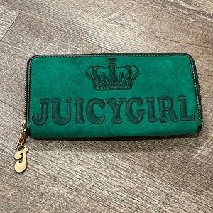 Adorable Juicy Couture Juicy Girl Wallet
